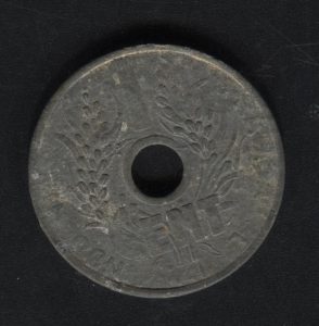 French indochina 1 Cent Zinc 1941
(Xu Đông Dương thời Pháp thuộc)
Chất liệu: Zinc (Kẽm)
